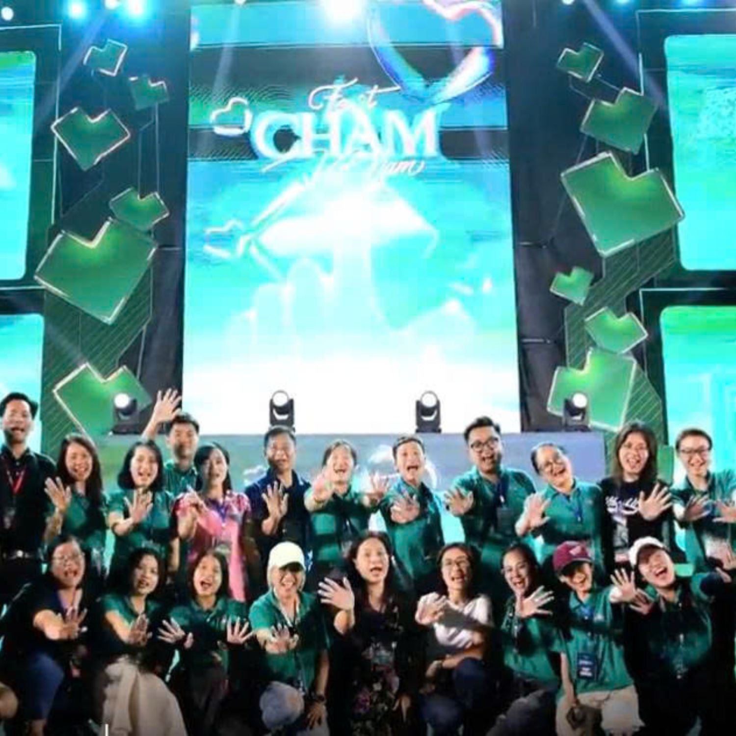 Ngày thẻ việt nam