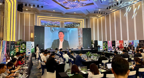 PHÓ THỐNG ĐỐC NGÂN HÀNG NHÀ NƯỚC: XÉT VỀ DỊCH VỤ THANH TOÁN, VIỆT NAM KHÔNG KÉM GÌ CÁC NƯỚC TIÊN TIẾN