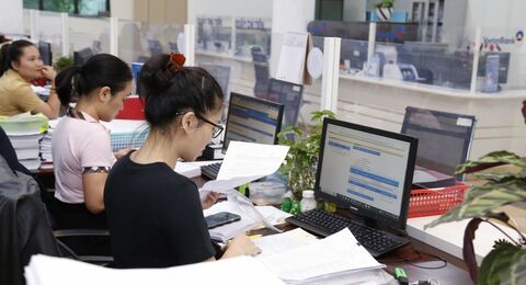 Ứng dụng công nghệ thông tin, Kho bạc chuyển từ giao dịch truyền thống sang điện tử