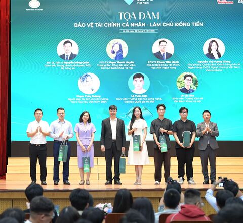 TỌA ĐÀM SINH VIÊN: "BẢO VỆ TÀI CHÍNH CÁ NHÂN, LÀM CHỦ ĐỒNG TIỀN"